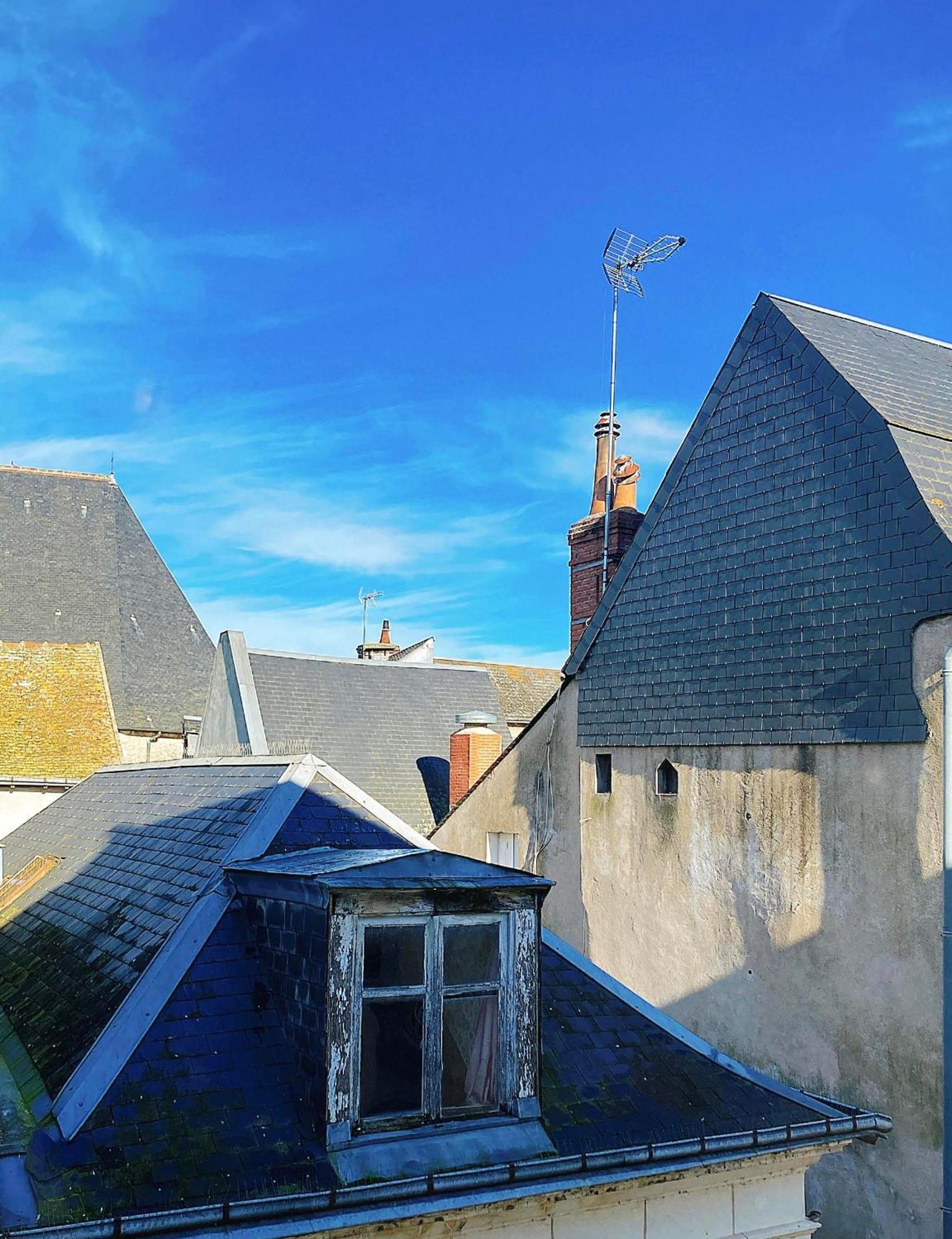 Nice Appartement Amboise Exterior photo